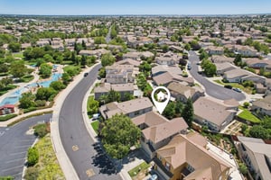 Dorcey Dr-S0907-033.jpg