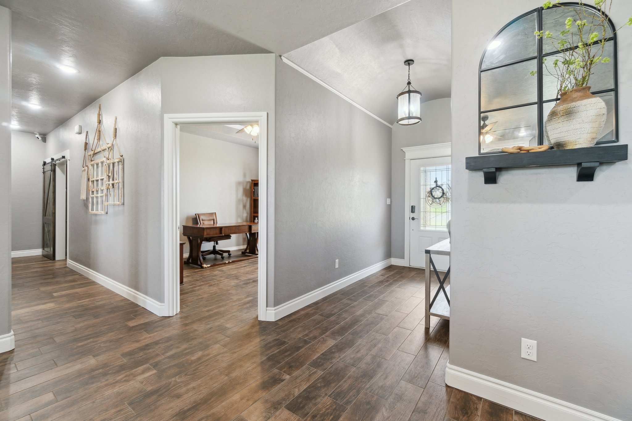 5424 NE Snowy Owl Rd_008.jpg