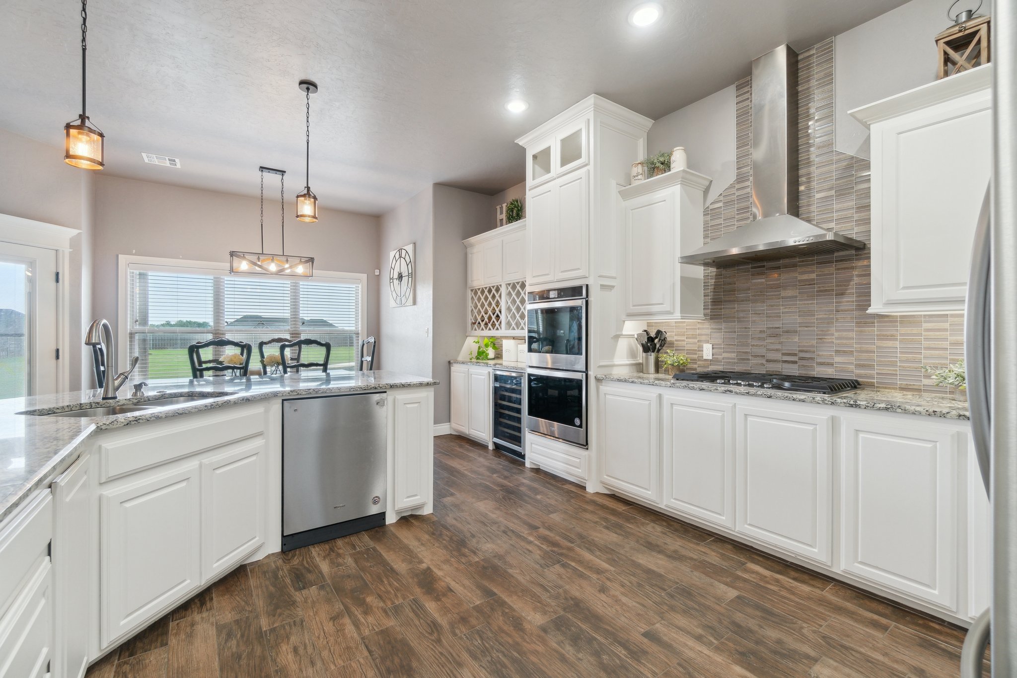 5424 NE Snowy Owl Rd_021.jpg