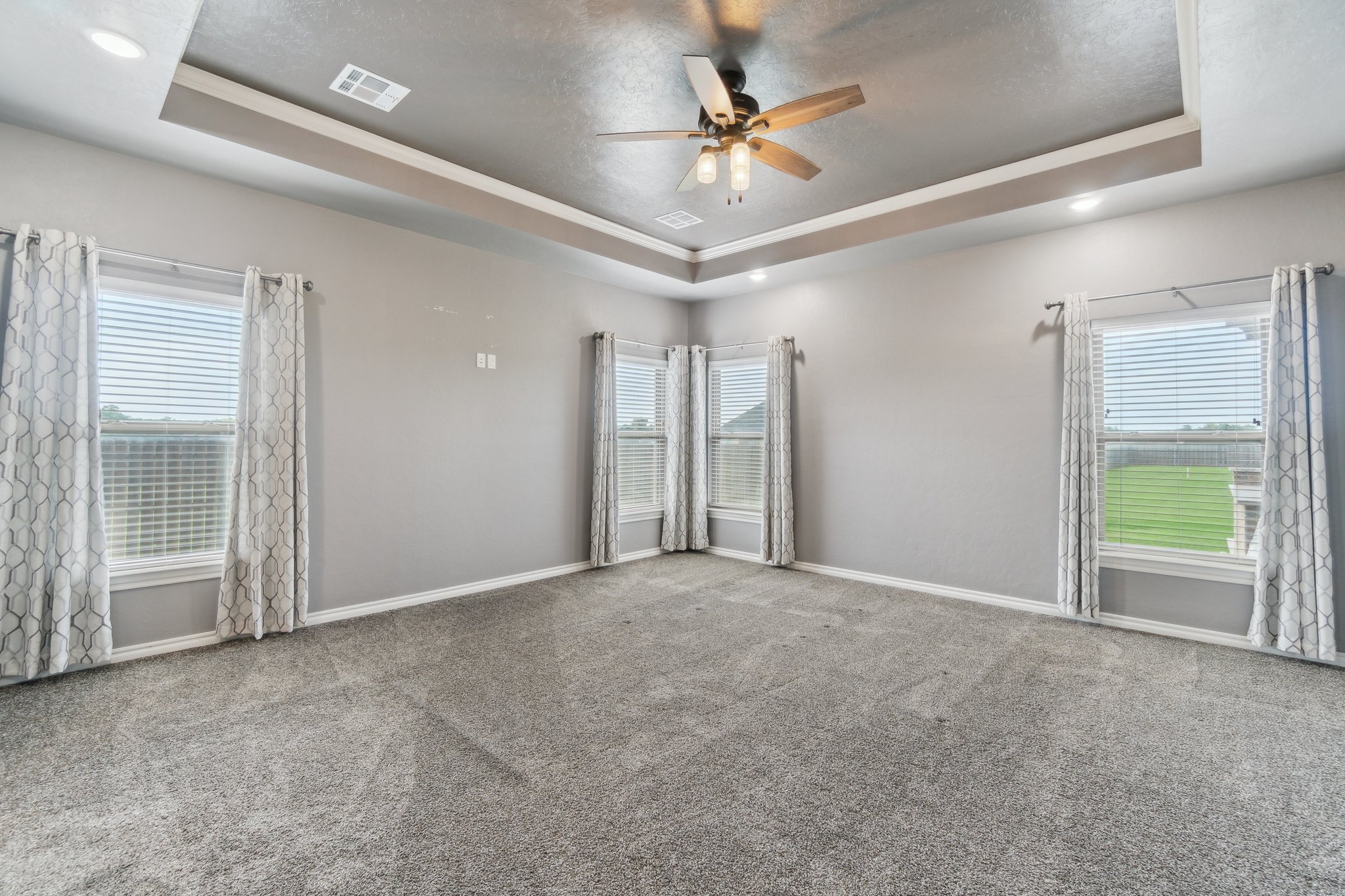 5424 NE Snowy Owl Rd_025.jpg