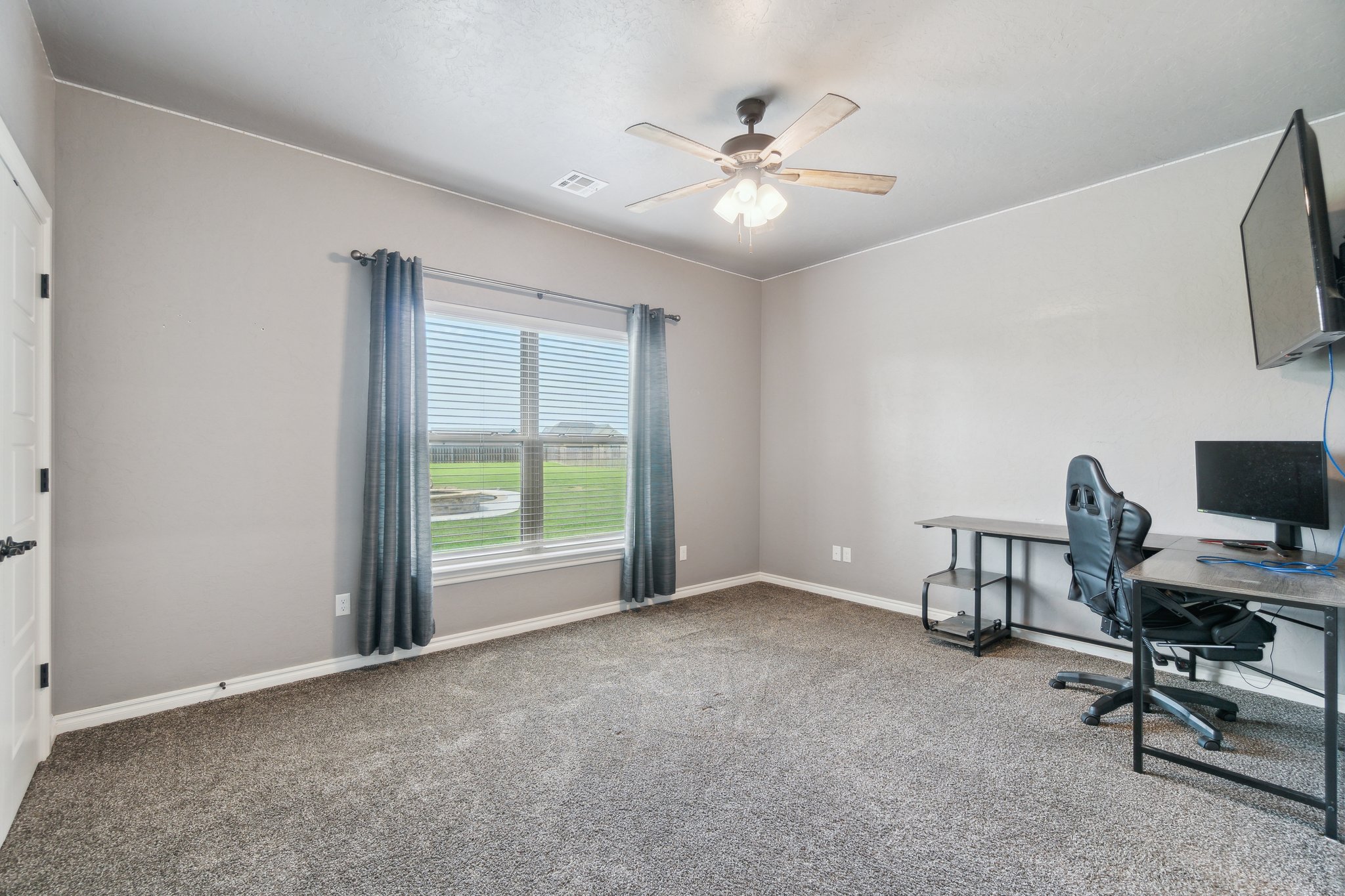 5424 NE Snowy Owl Rd_041.jpg