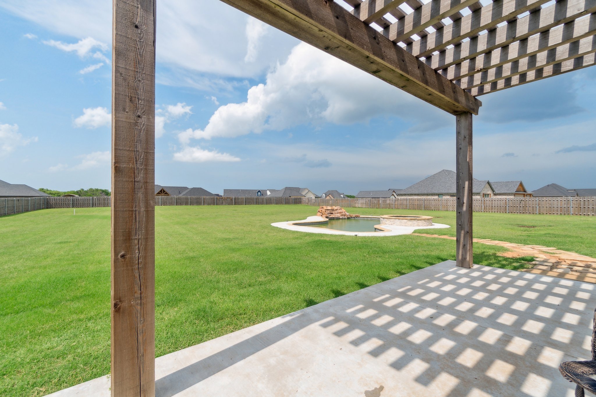 5424 NE Snowy Owl Rd_050.jpg