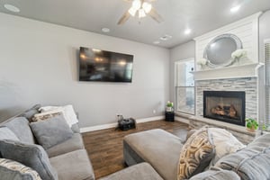 5424 NE Snowy Owl Rd_011.jpg