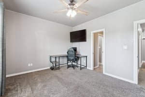 5424 NE Snowy Owl Rd_042.jpg