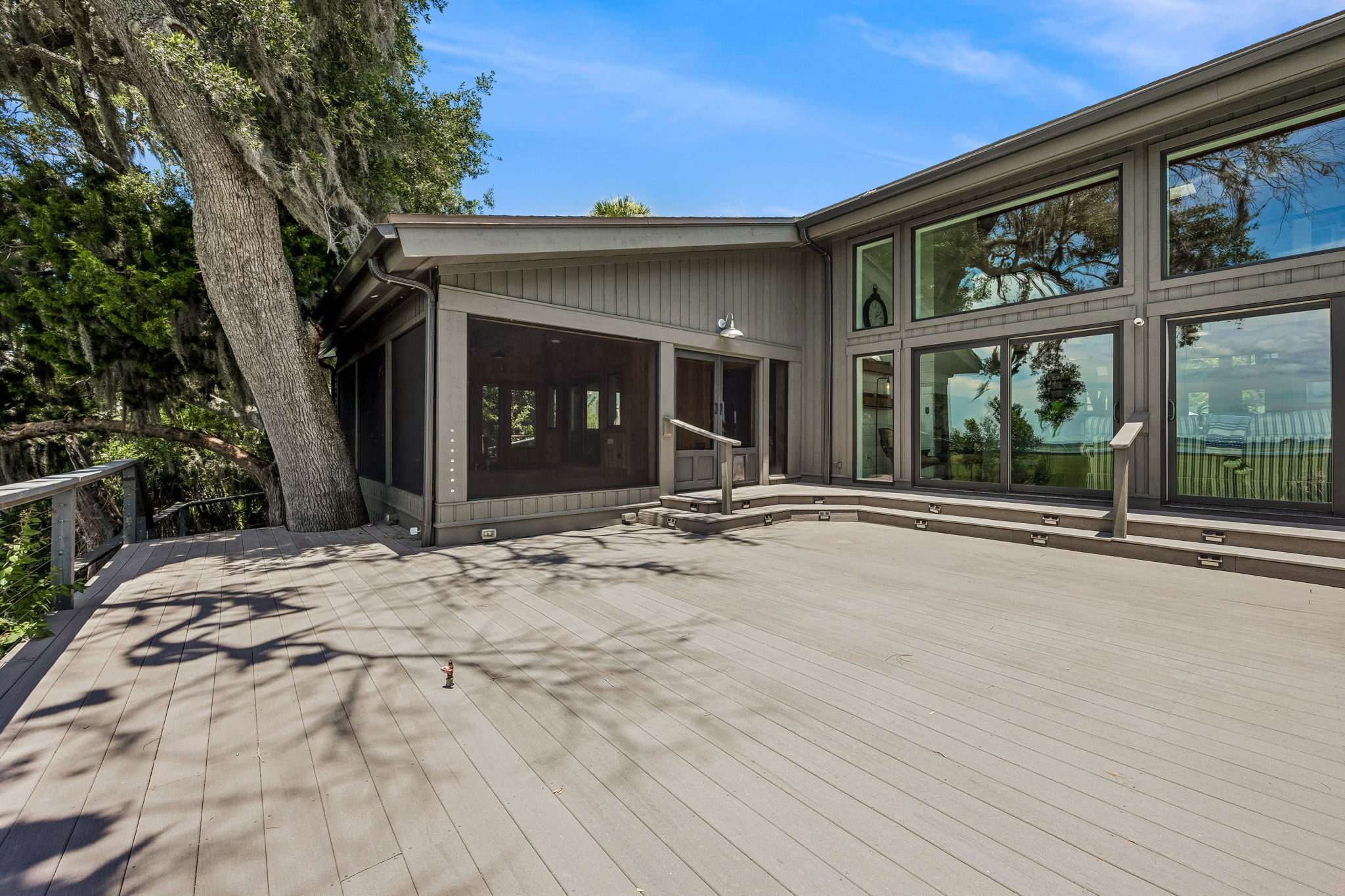 Deck