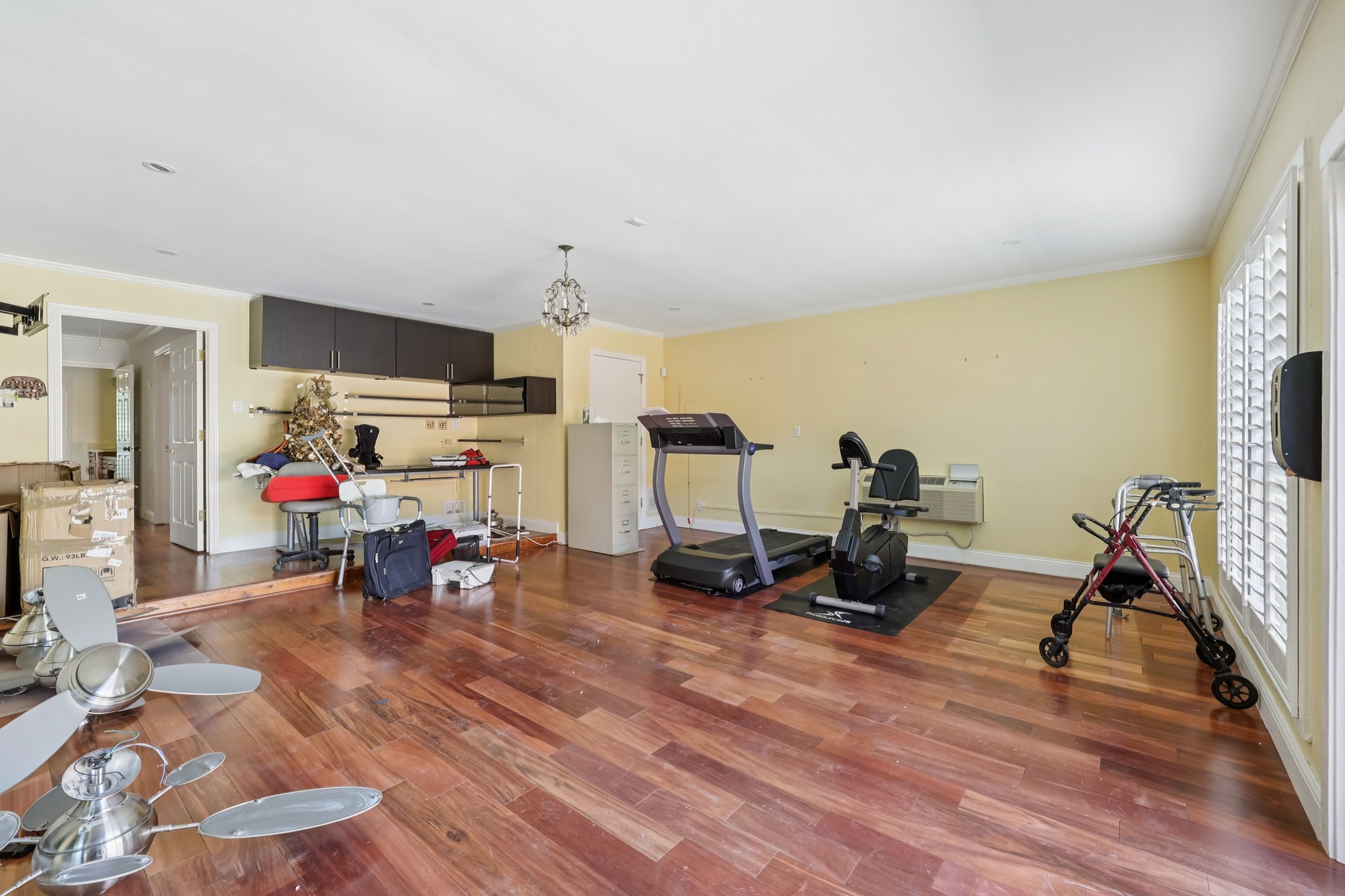 Northmoor Dr-S1210-048.jpg