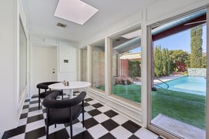 Northmoor Dr-S1210-026.jpg