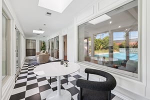 Northmoor Dr-S1210-027.jpg