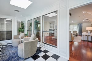 Northmoor Dr-S1210-028.jpg