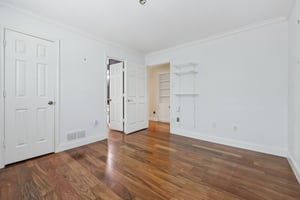Northmoor Dr-S1210-032.jpg