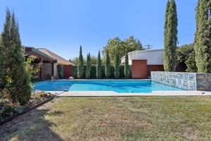 Northmoor Dr-S1210-054.jpg