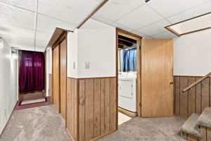  Photo 44
