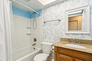 172nd Street SW-0905-014.jpg