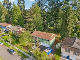 172nd Street SW-0905-042.jpg