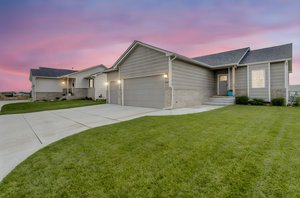 5428 N St Paul Ct-02 day to dusk.jpeg