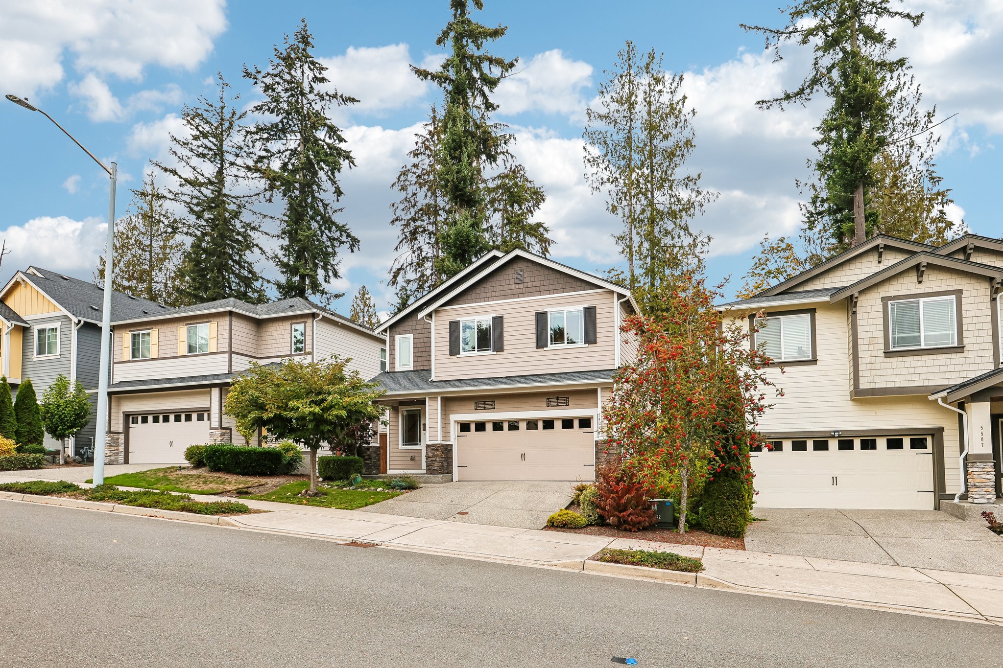 123rd Pl SE-S1410-002.jpg