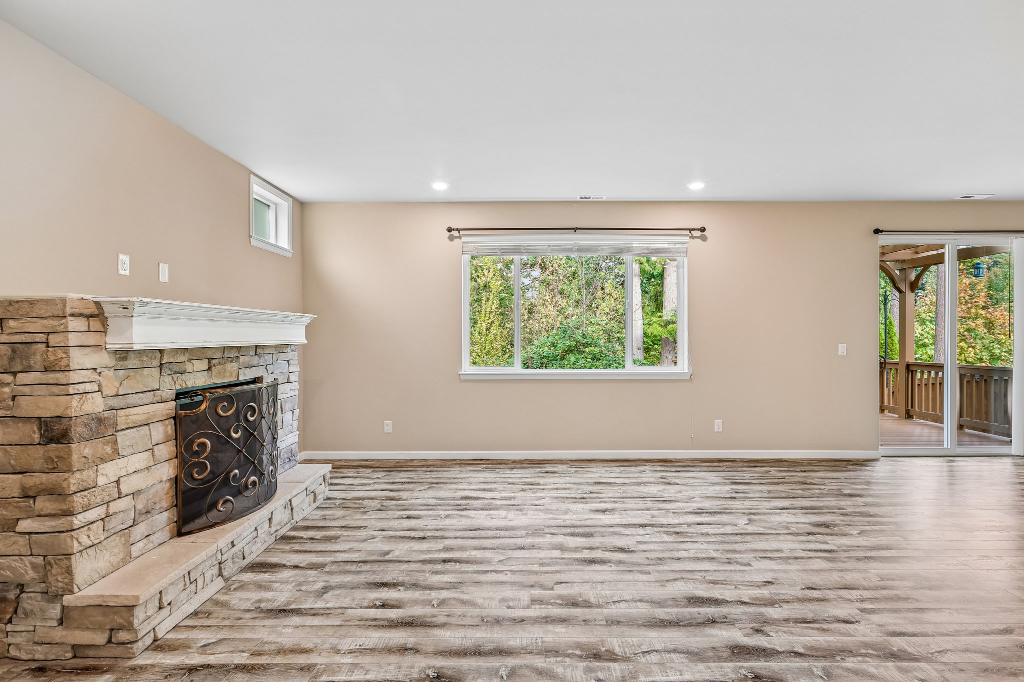 123rd Pl SE-S1410-010.jpg