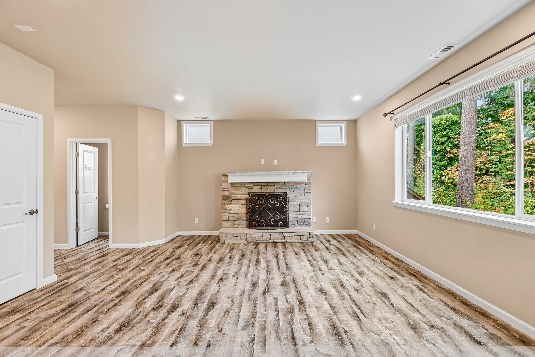 123rd Pl SE-S1410-011.jpg