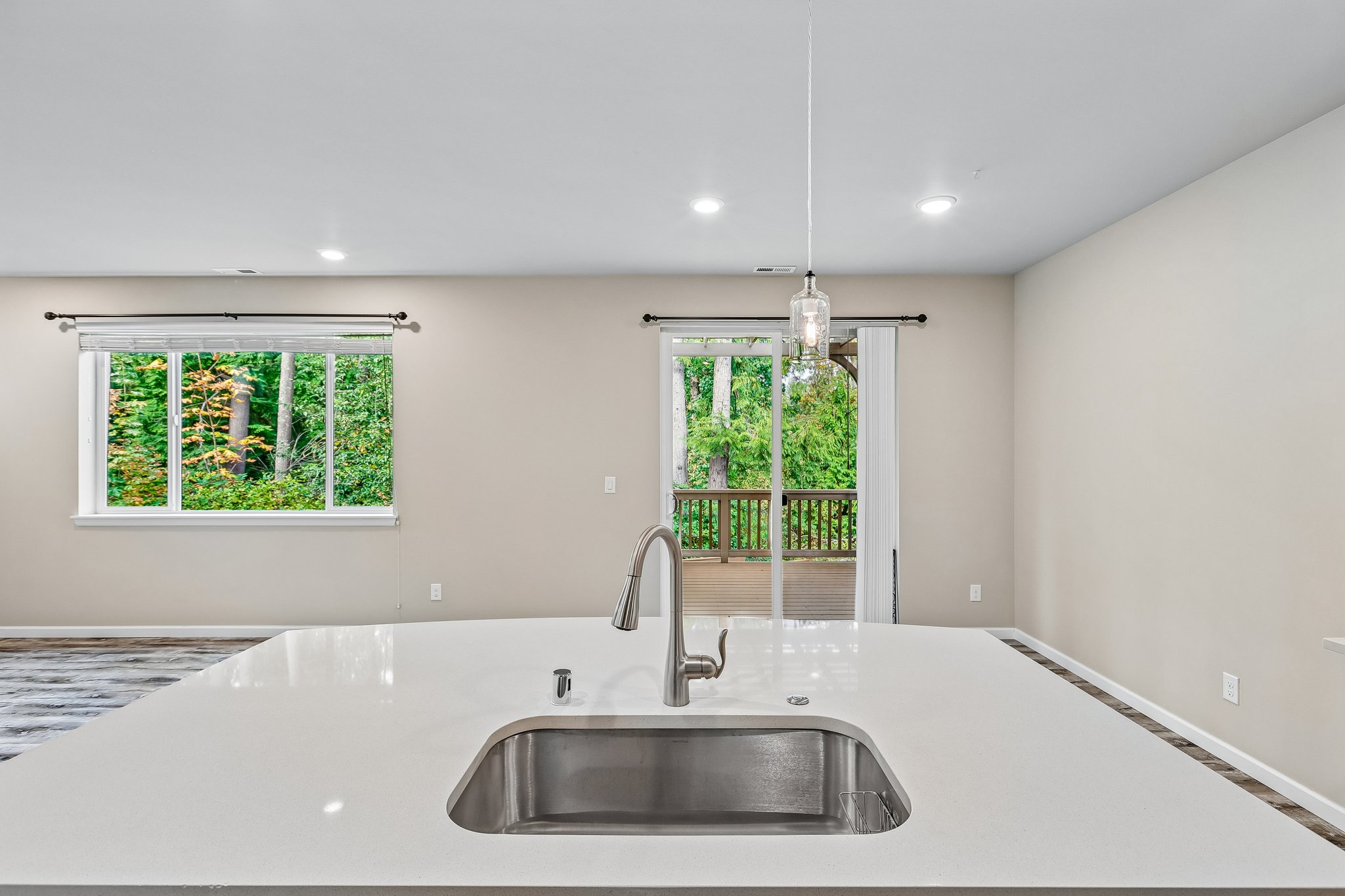 123rd Pl SE-S1410-023.jpg