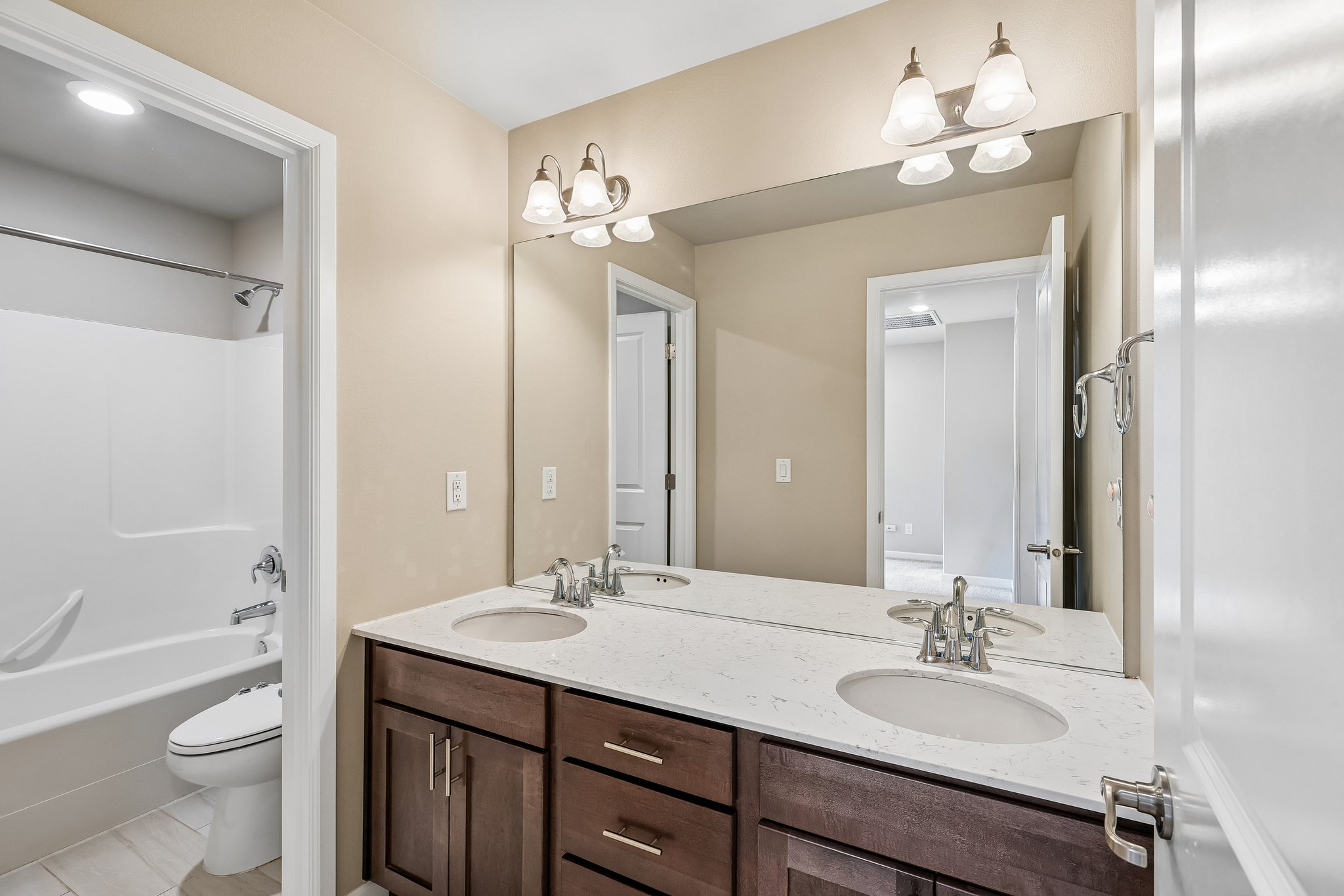 123rd Pl SE-S1410-027.jpg