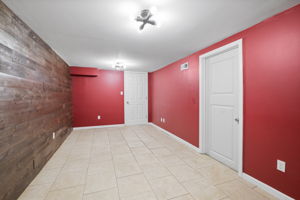  Photo 35