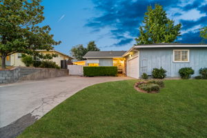 5429 Tiburon Way, Sacramento, CA 95841, USA Photo 3