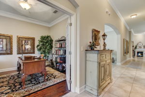 Foyer/Office