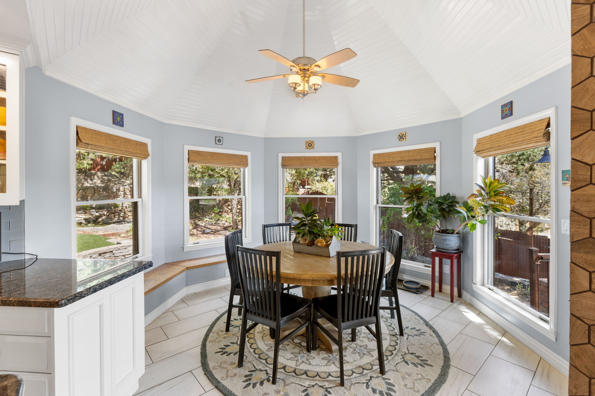 Breakfast  Nook