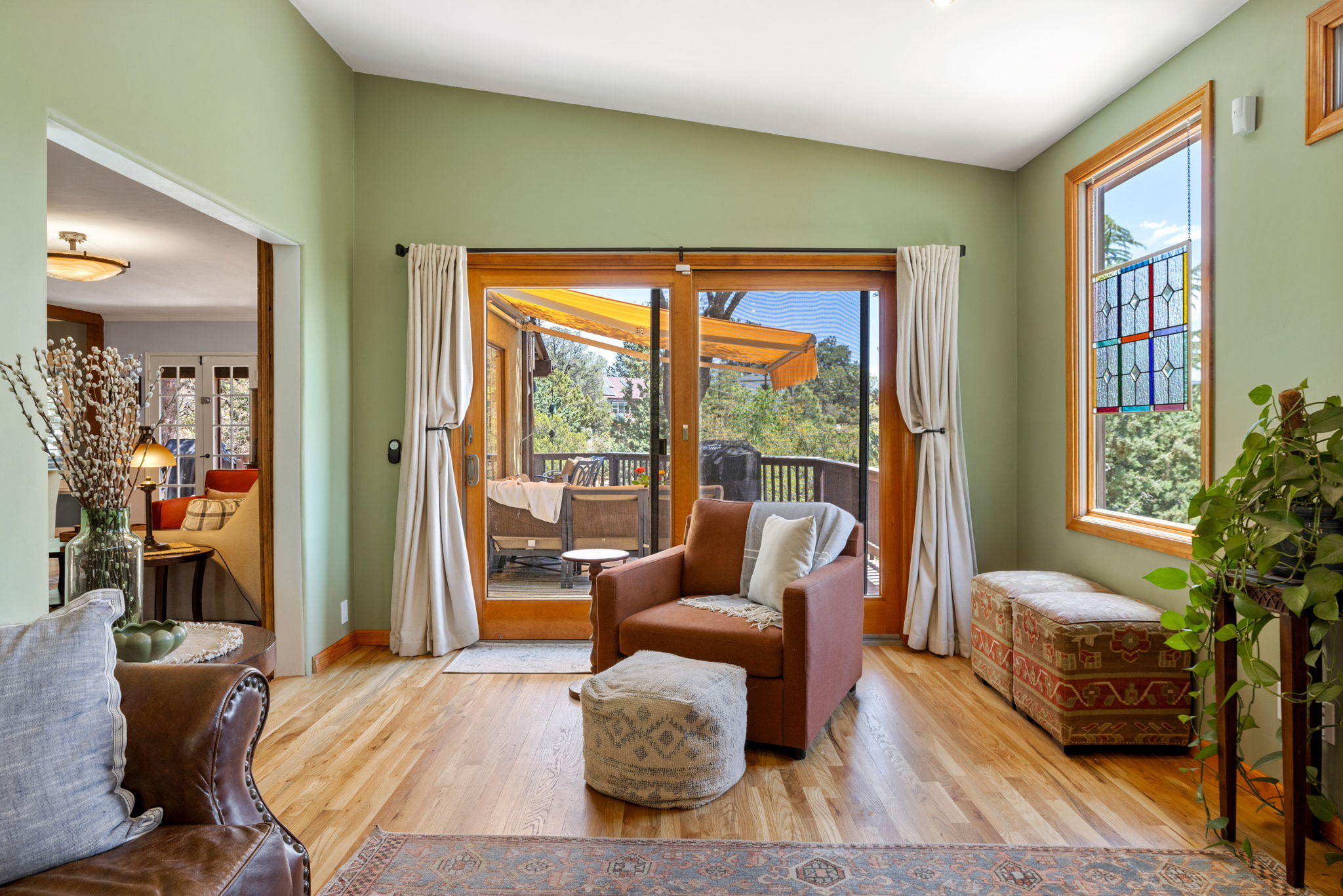 Family Room (1)