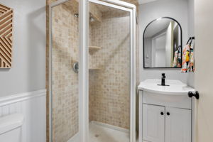 Bathroom 4