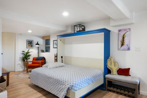 Bonus Room (1)