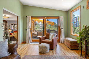 Family Room (1)