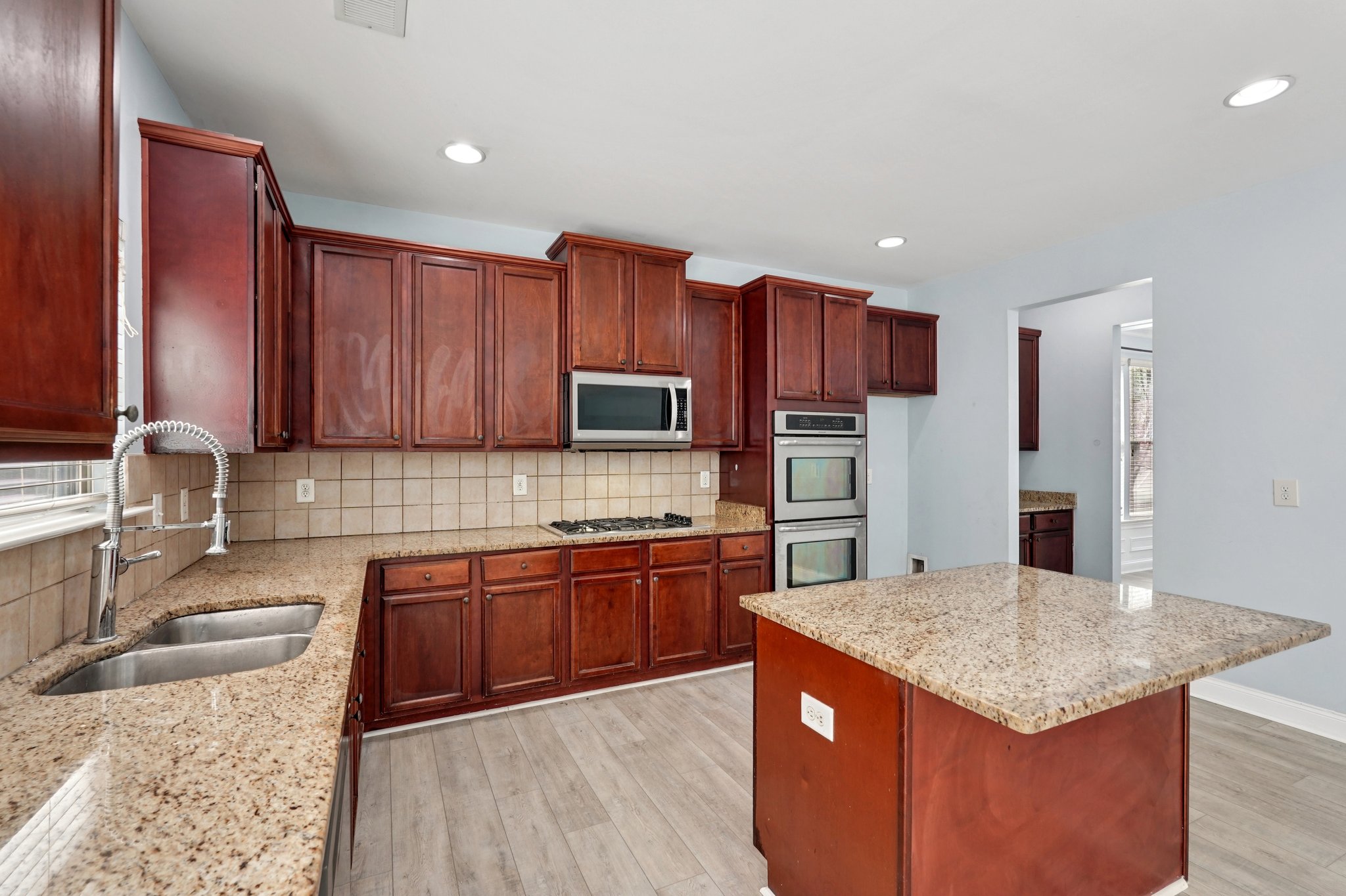 Breckinridge Ln-S2503-015.jpg