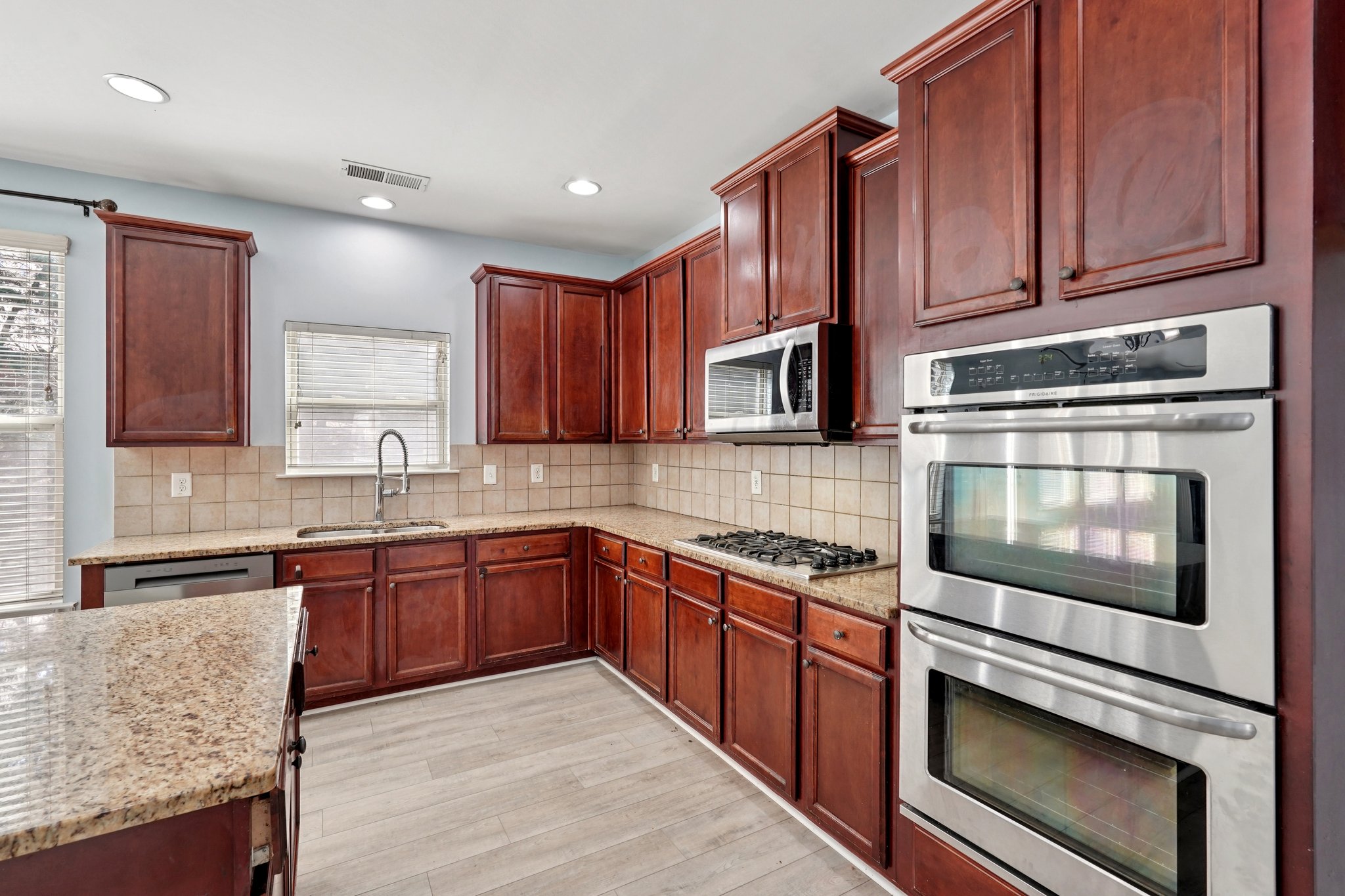 Breckinridge Ln-S2503-017.jpg