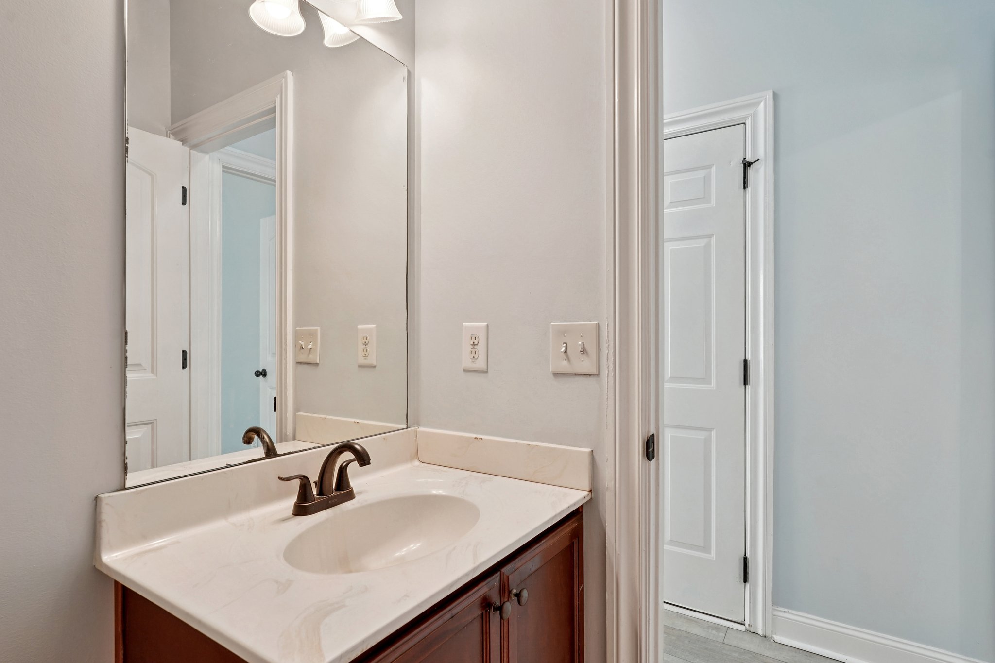 Breckinridge Ln-S2503-031.jpg