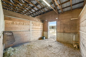 Primary stable stall