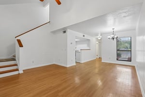 NW 33rd Pl-S3009-006.jpg