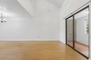 NW 33rd Pl-S3009-013.jpg
