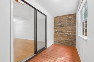 NW 33rd Pl-S3009-028.jpg