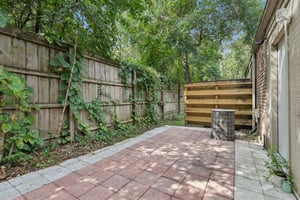NW 33rd Pl-S3009-031.jpg