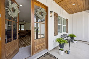 Front Entry Detail
