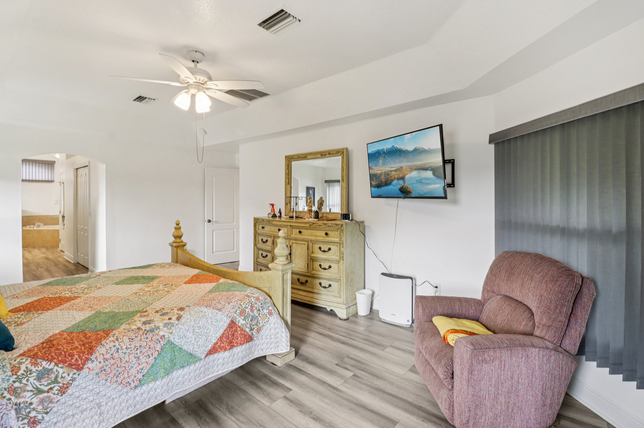 Co Rd 125-S0801-024.jpg