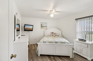 Co Rd 125-S0801-017.jpg