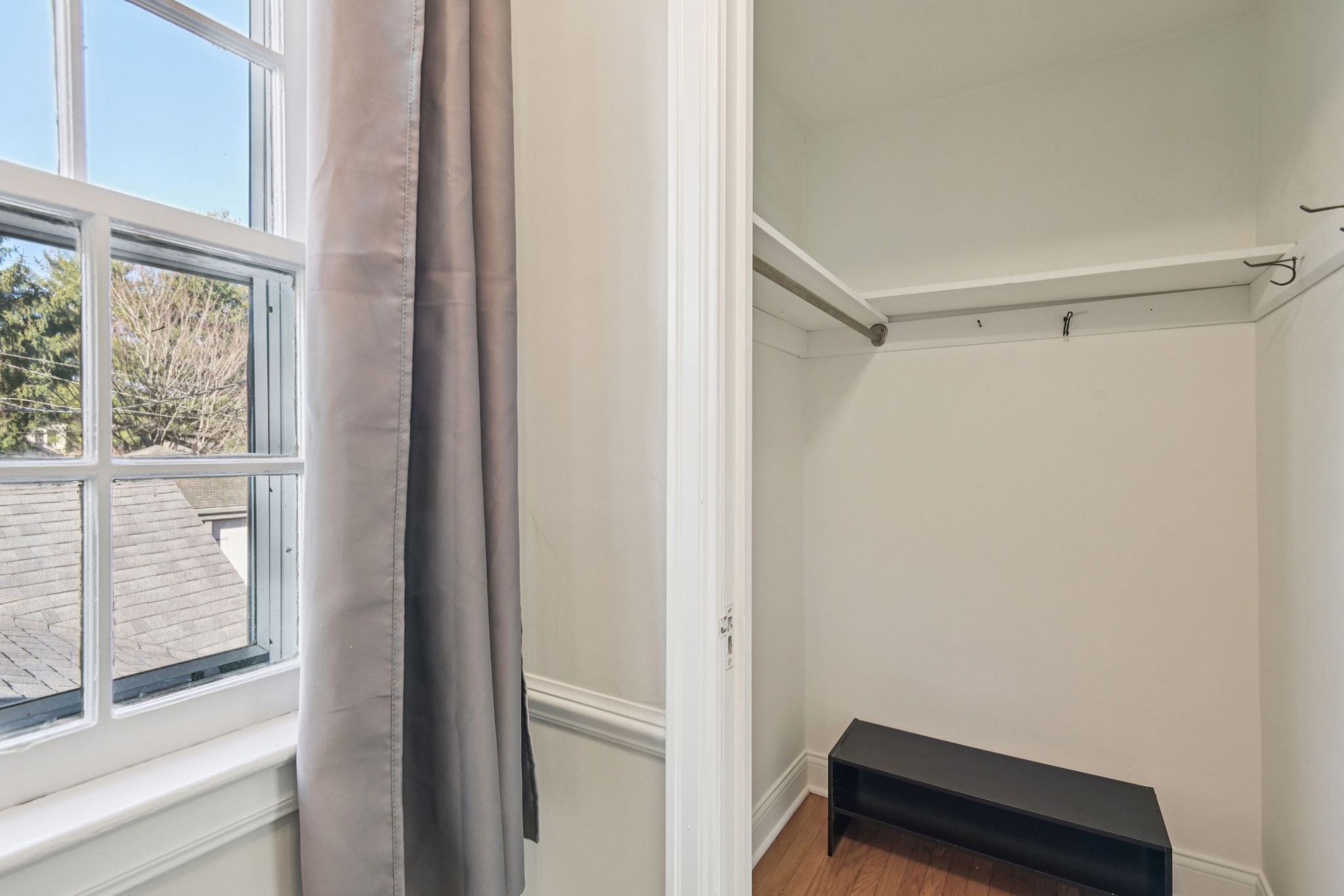 N Capitol Ave-S2502-043