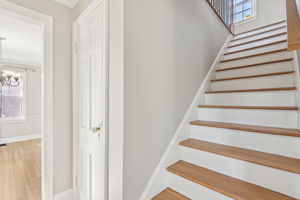 N Capitol Ave-S2502-010