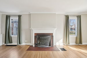 N Capitol Ave-S2502-015