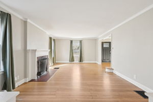 N Capitol Ave-S2502-018