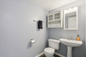 N Capitol Ave-S2502-030