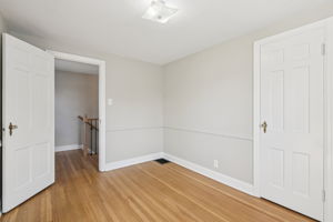 N Capitol Ave-S2502-035