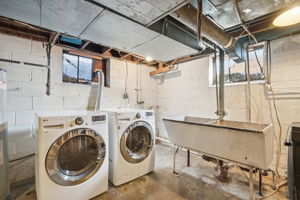 N Capitol Ave-S2502-049